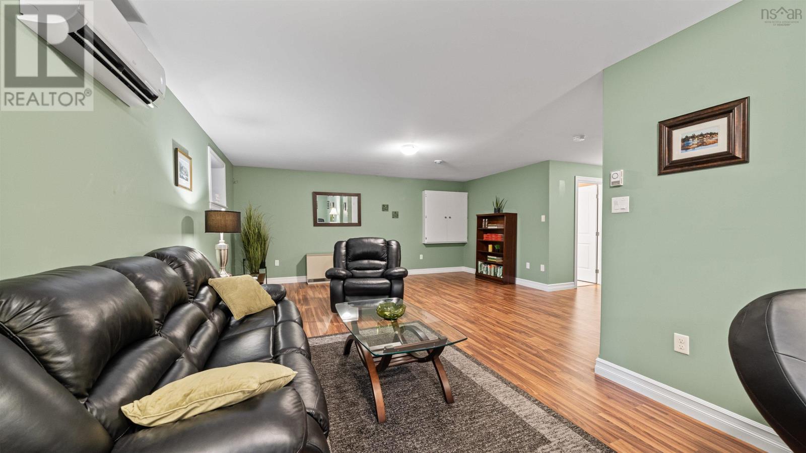 934 Basinview Drive, Bedford, NS - Indoor Photo Showing Other Room