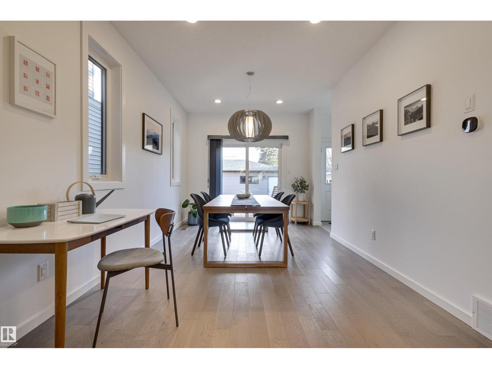 10411 144 St Nw, Edmonton, AB - Indoor Photo Showing Other Room