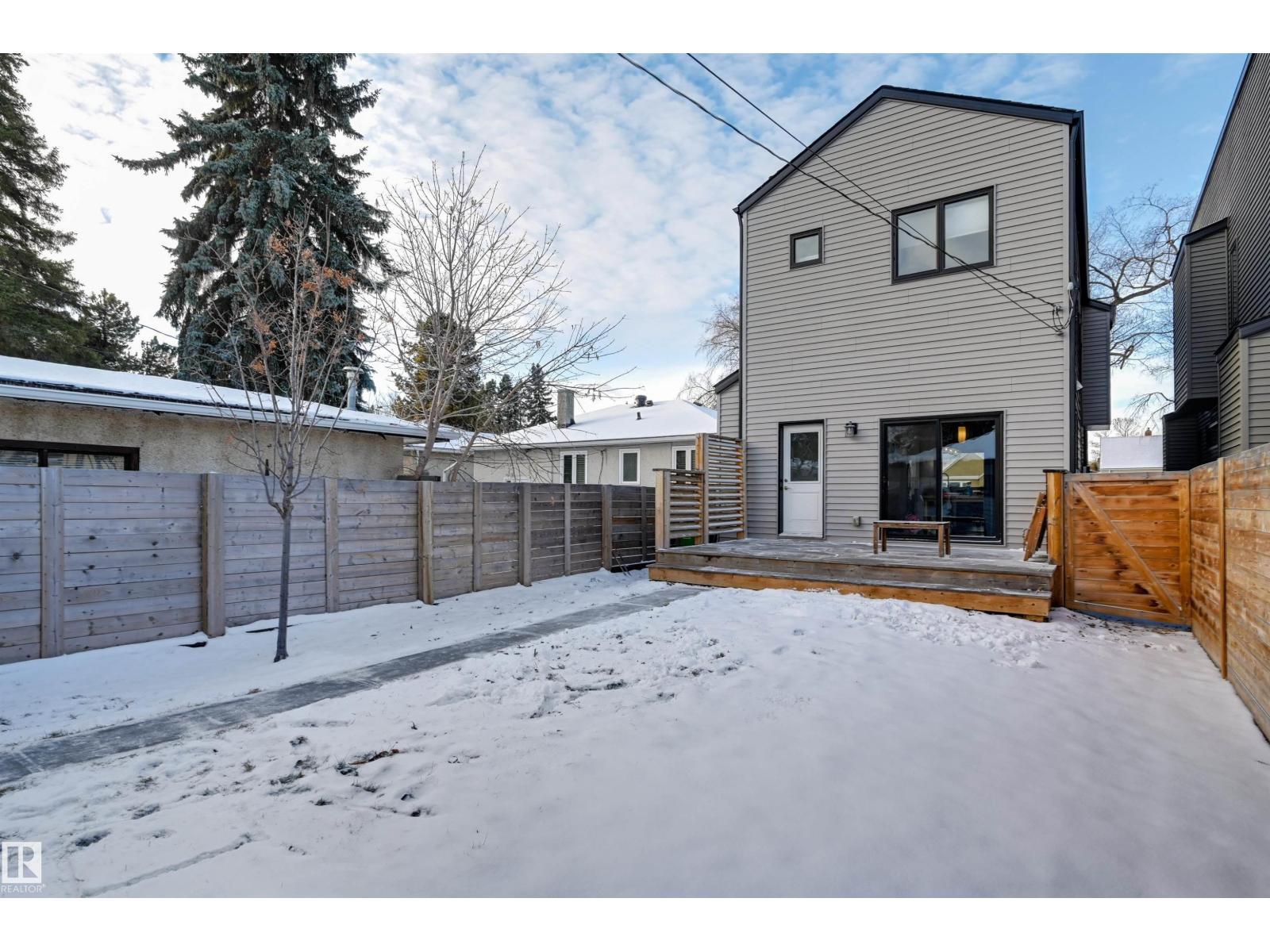 10411 144 St Nw, Edmonton, AB - Outdoor