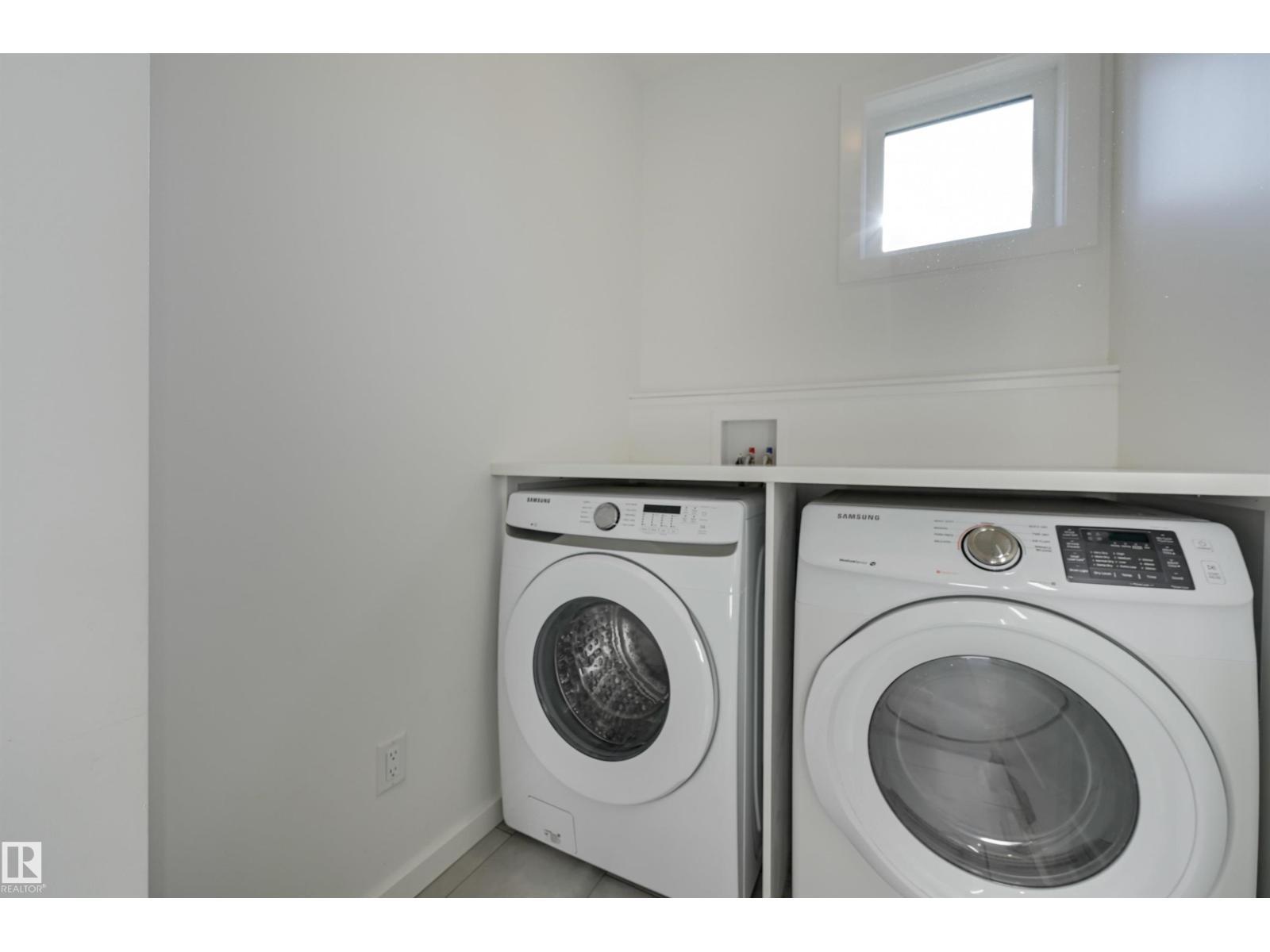 10411 144 St Nw, Edmonton, AB - Indoor Photo Showing Laundry Room