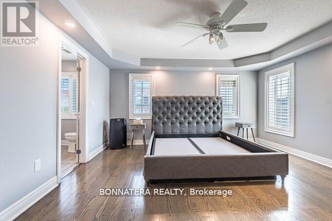 4991 Middlesex Gate, Mississauga, ON - Indoor