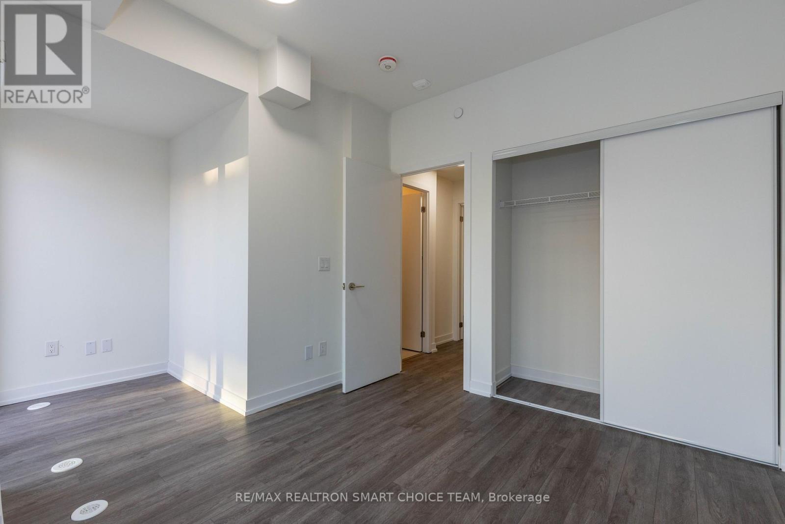 41 - 871 Sheppard Avenue W, Toronto, ON - Indoor Photo Showing Other Room