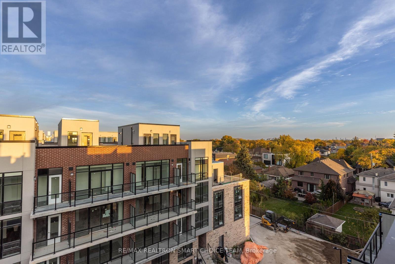41 - 871 Sheppard Avenue W, Toronto, ON - Outdoor With Balcony