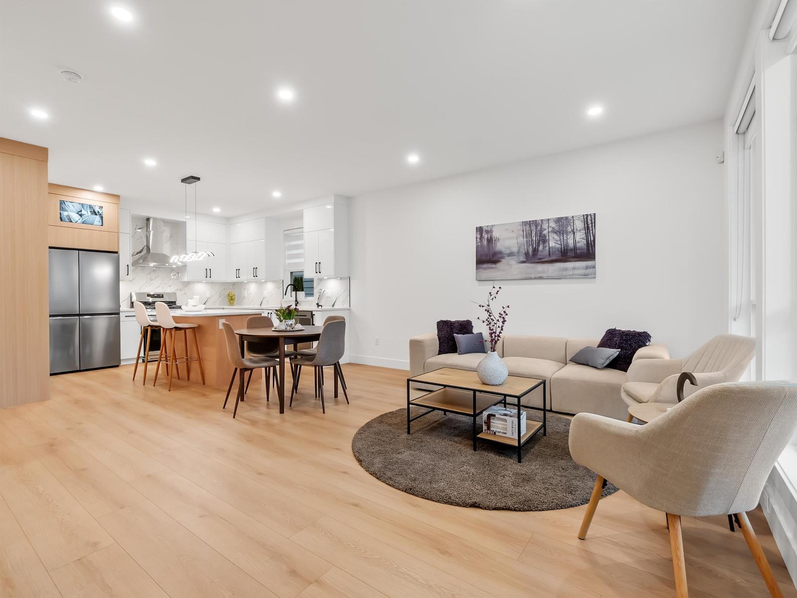 102 16689 16 Avenue, Surrey, BC - Indoor Photo Showing Other Room