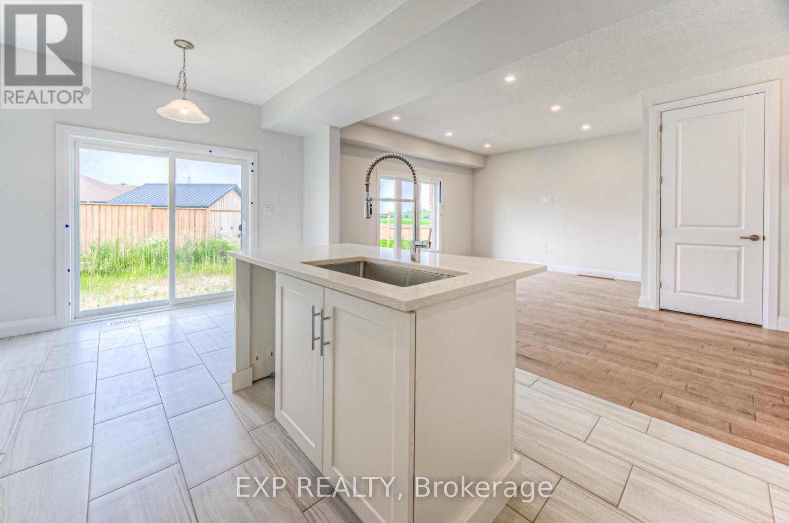 Example of other finished standard unit. - 235 Applewood Street, Blandford-Blenheim, ON - Indoor