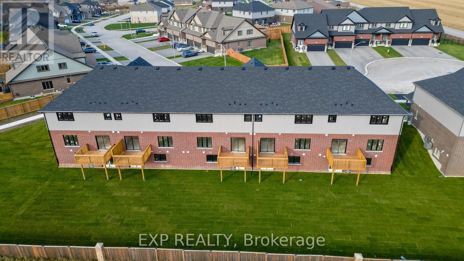 235 Applewood Street, Blandford-Blenheim, ON - Outdoor