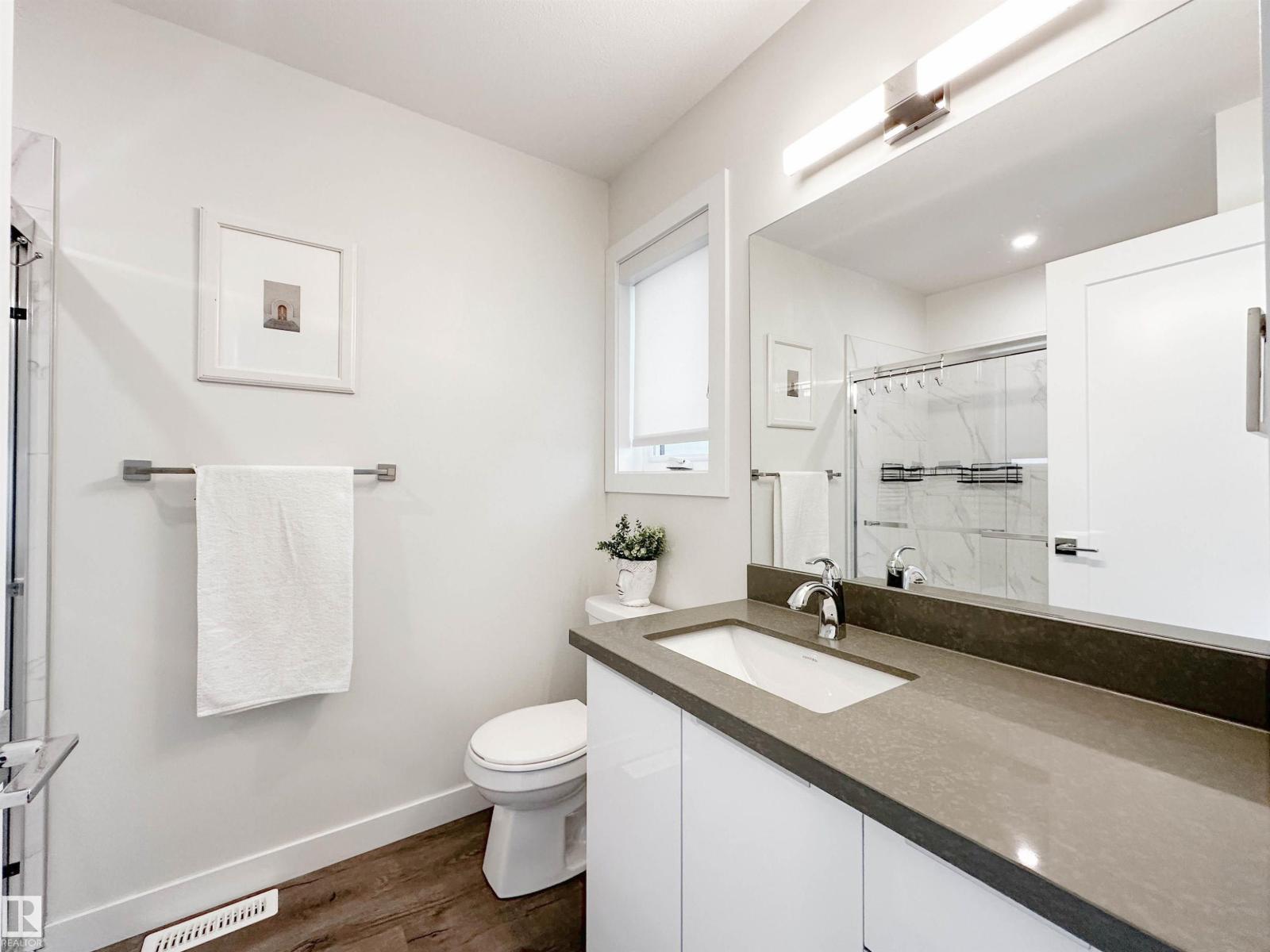 #5 130 Element Dr, St. Albert, AB - Indoor Photo Showing Bathroom