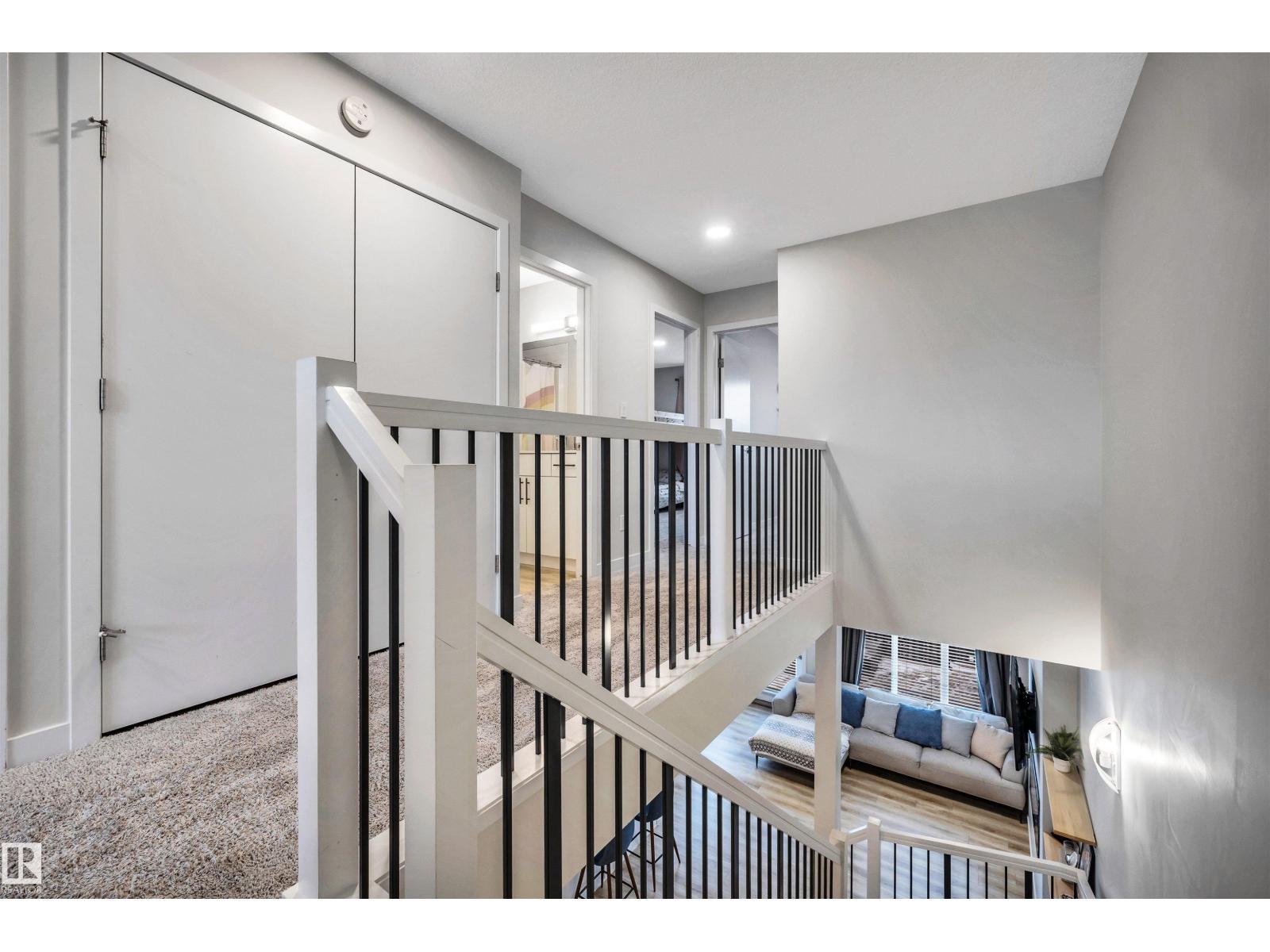 98 Kingsbury Ci, Spruce Grove, AB - Indoor Photo Showing Other Room