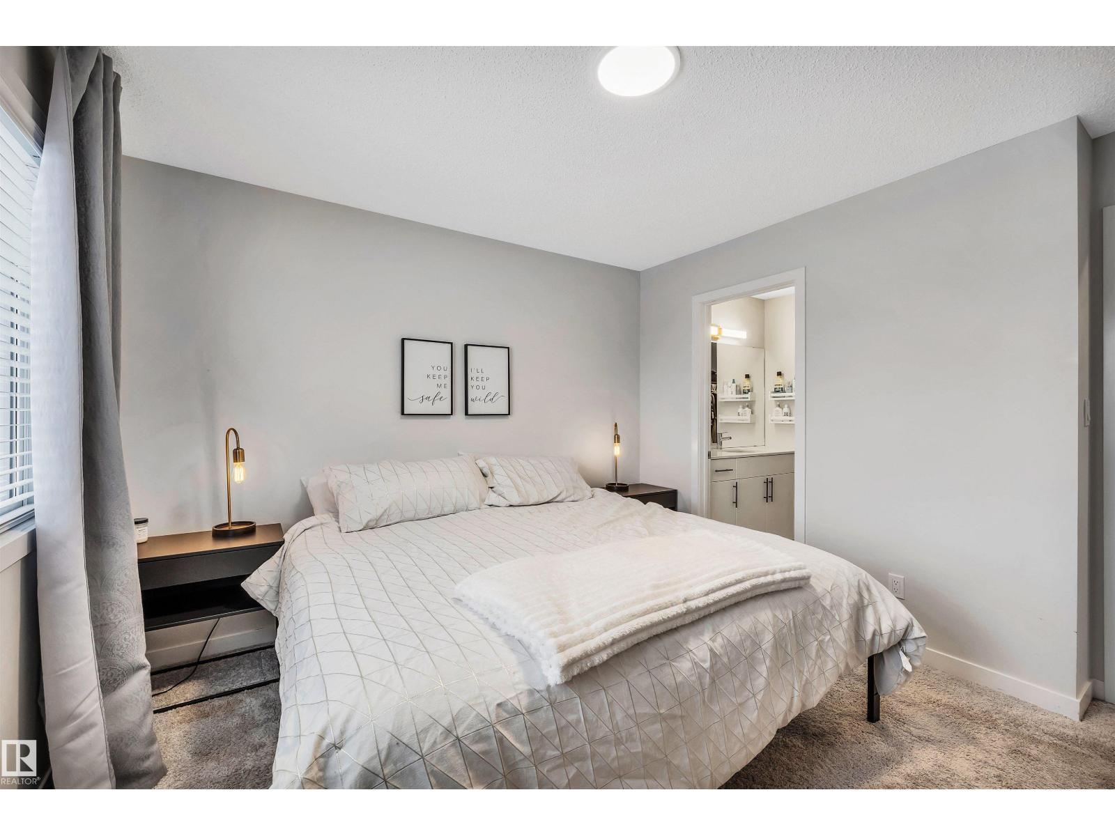 98 Kingsbury Ci, Spruce Grove, AB - Indoor Photo Showing Bedroom