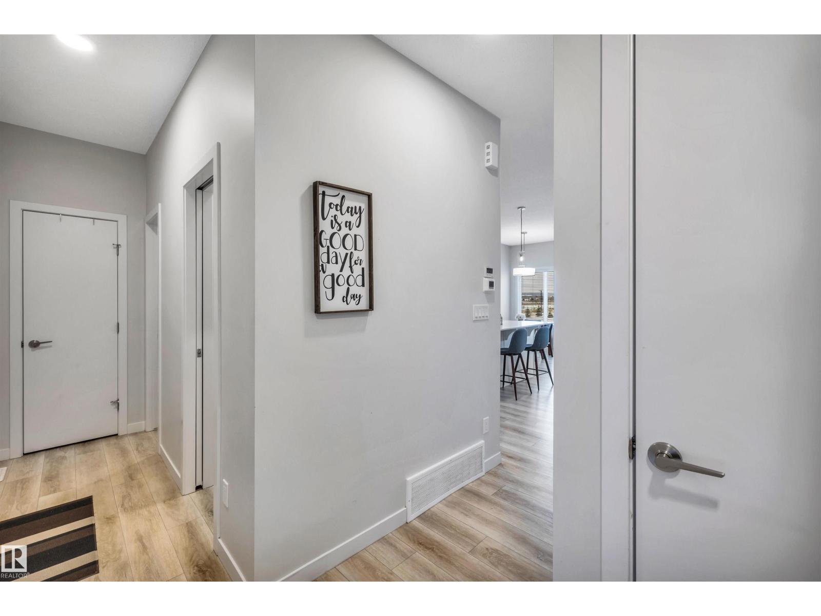 98 Kingsbury Ci, Spruce Grove, AB - Indoor Photo Showing Other Room