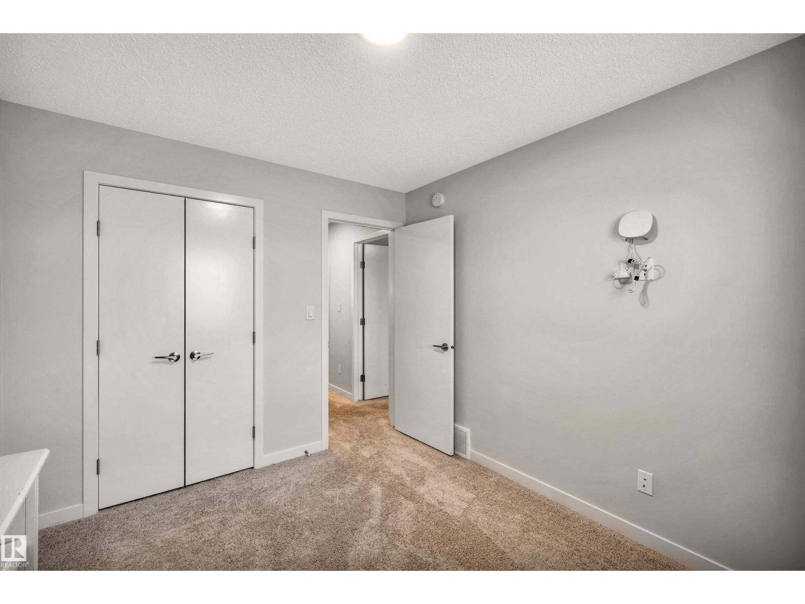 98 Kingsbury Ci, Spruce Grove, AB - Indoor Photo Showing Other Room