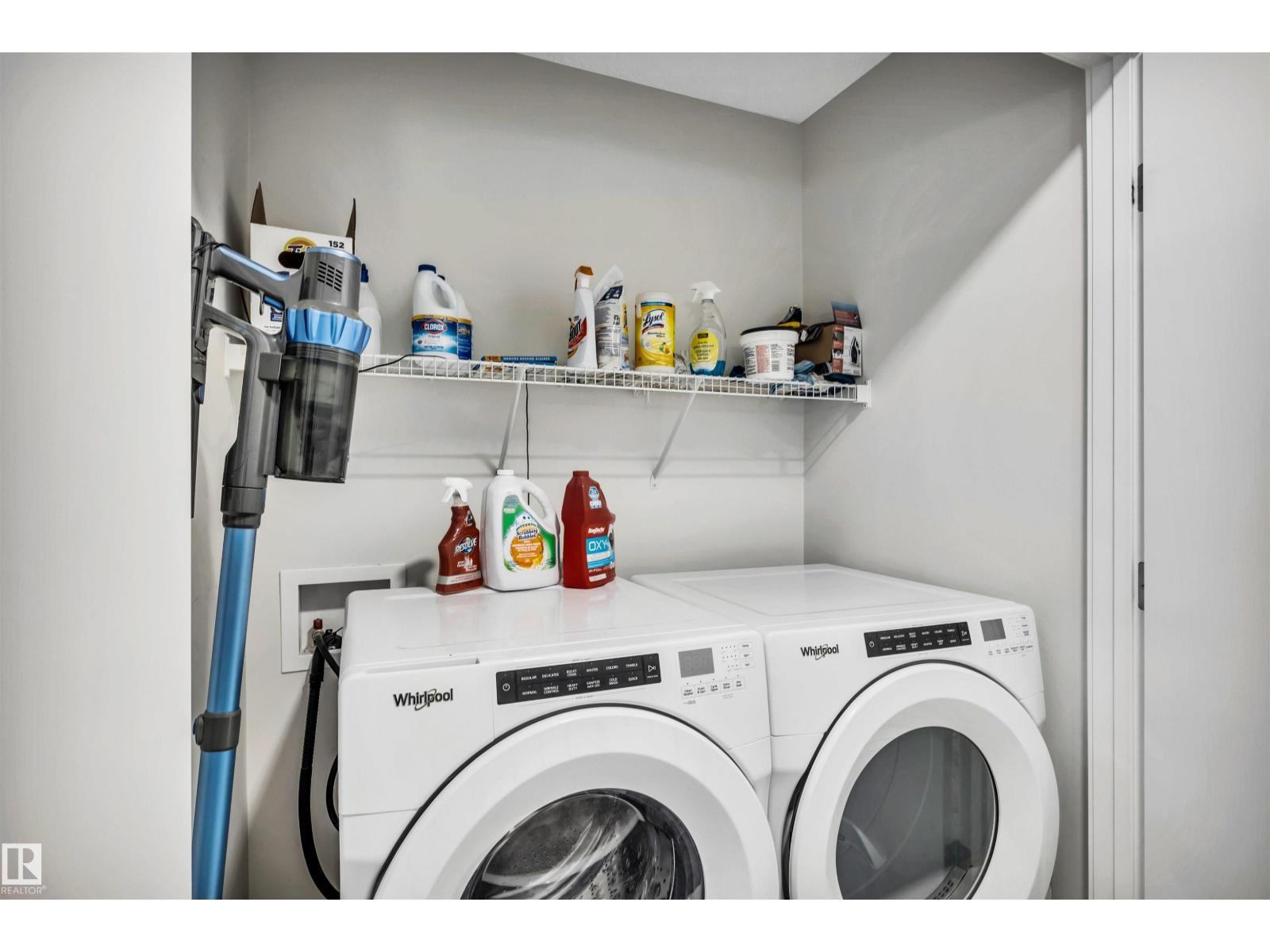 98 Kingsbury Ci, Spruce Grove, AB - Indoor Photo Showing Laundry Room