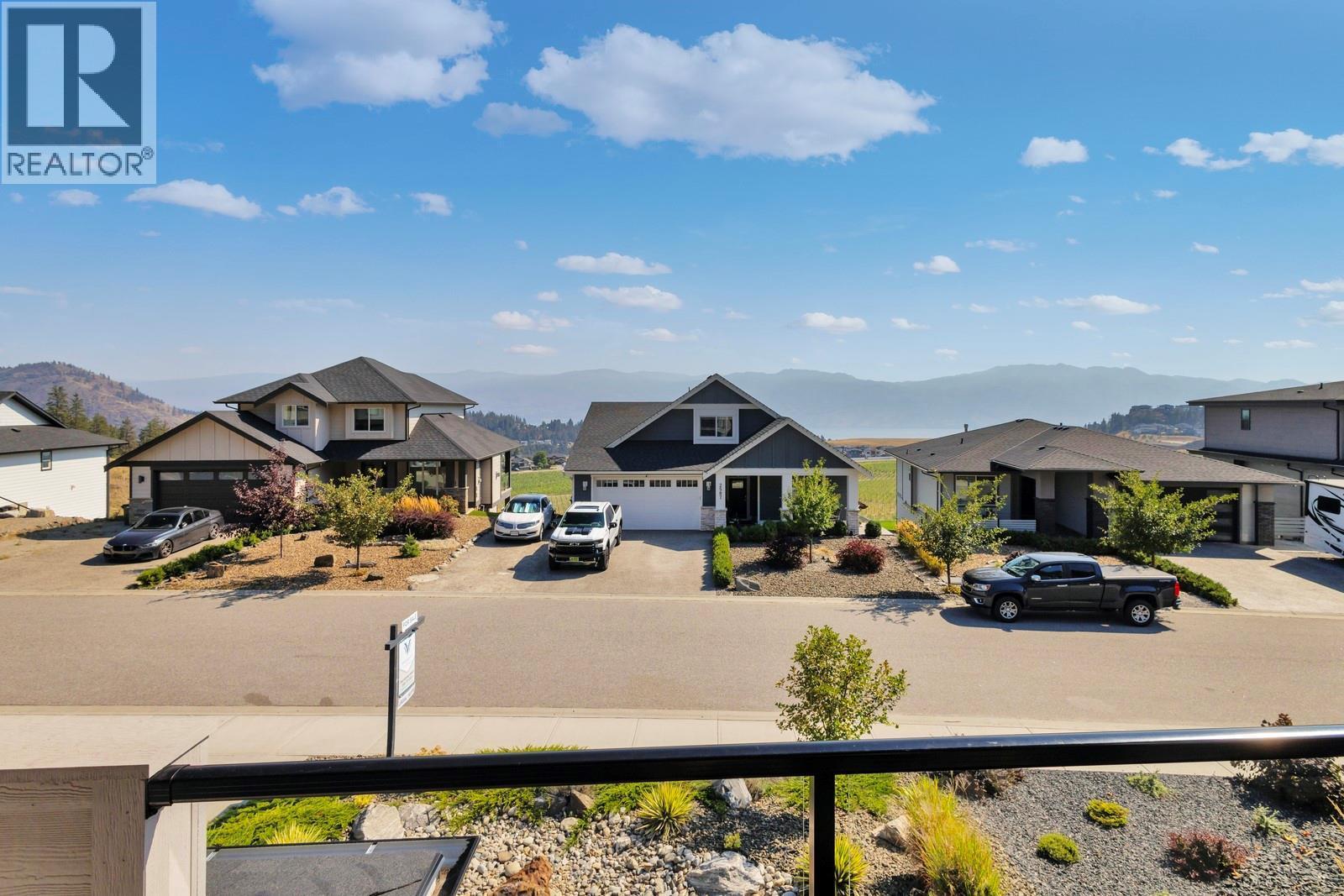 2594 Crown Crest Drive, West Kelowna, BC - Outdoor