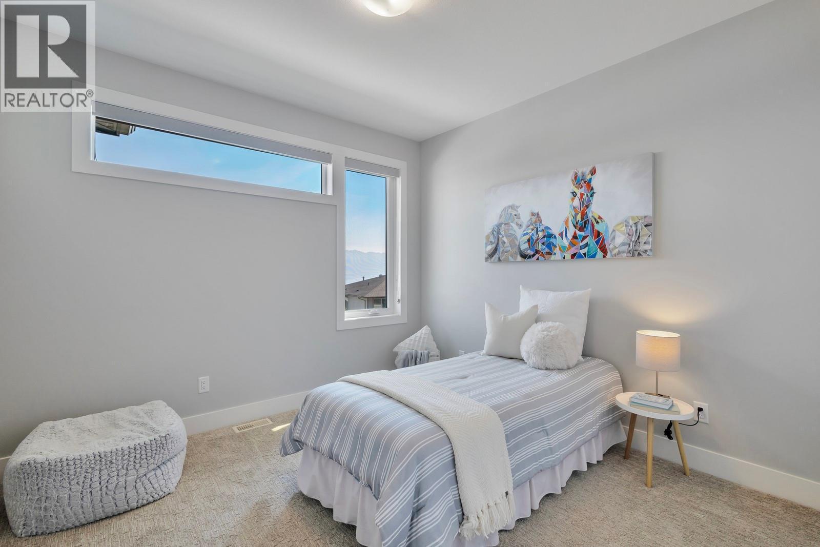 Third bedroom - 2594 Crown Crest Drive, West Kelowna, BC - Indoor Photo Showing Bedroom