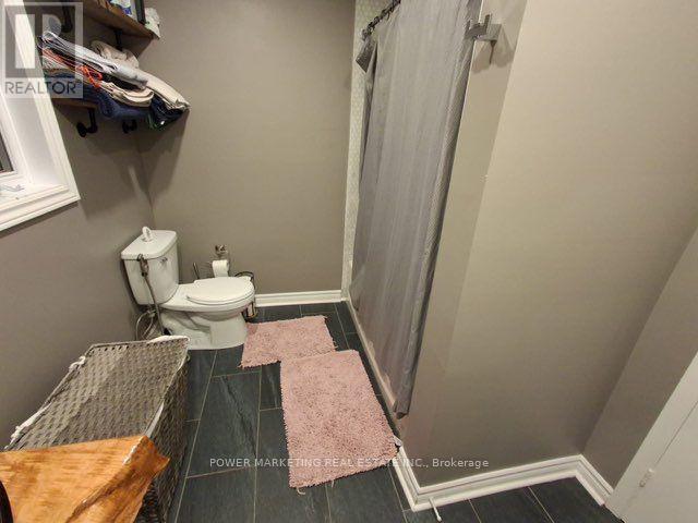 455 Valade Crescent, Ottawa, ON - Indoor Photo Showing Bathroom