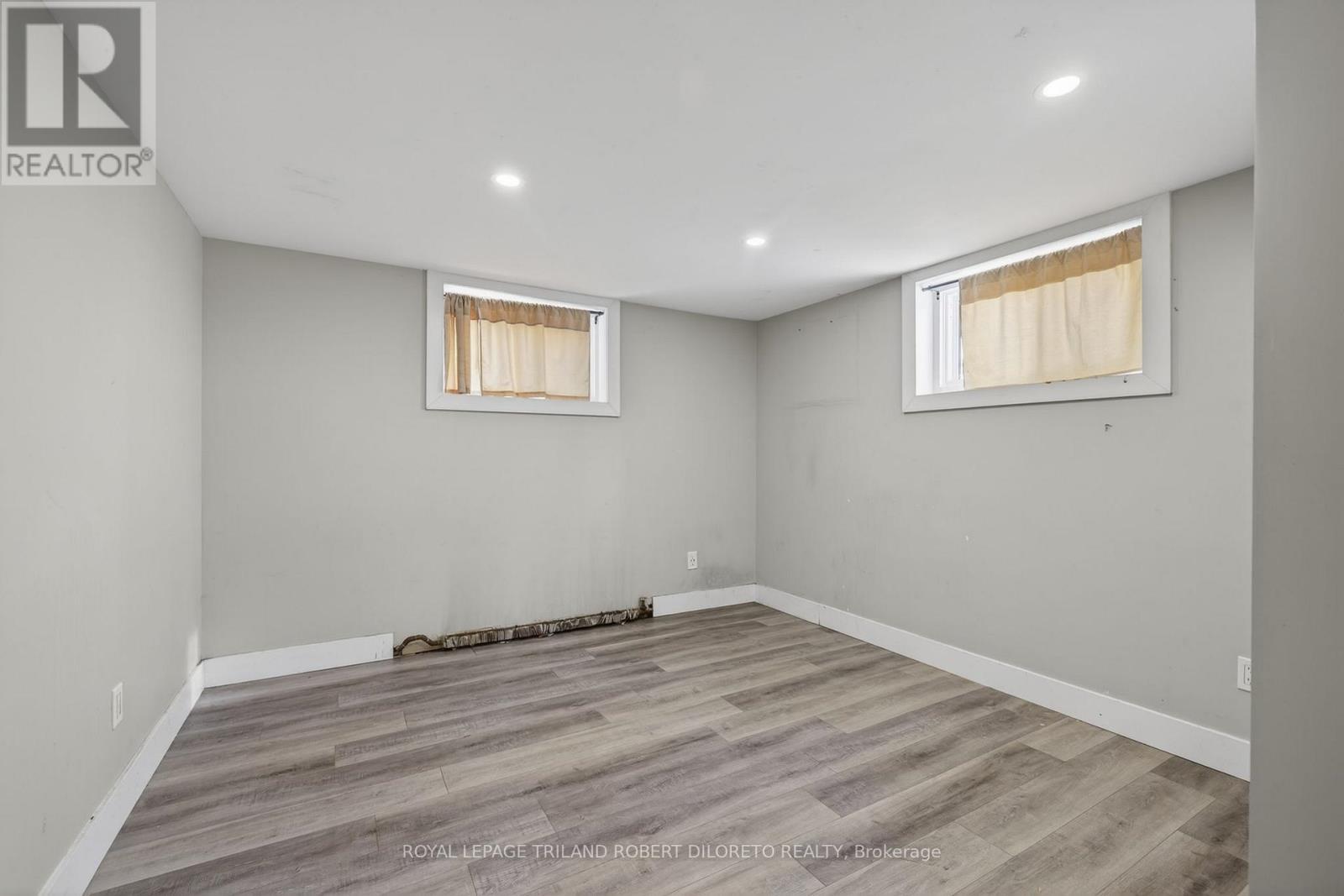 9755 Longwoods Road, Middlesex Centre, ON - Indoor