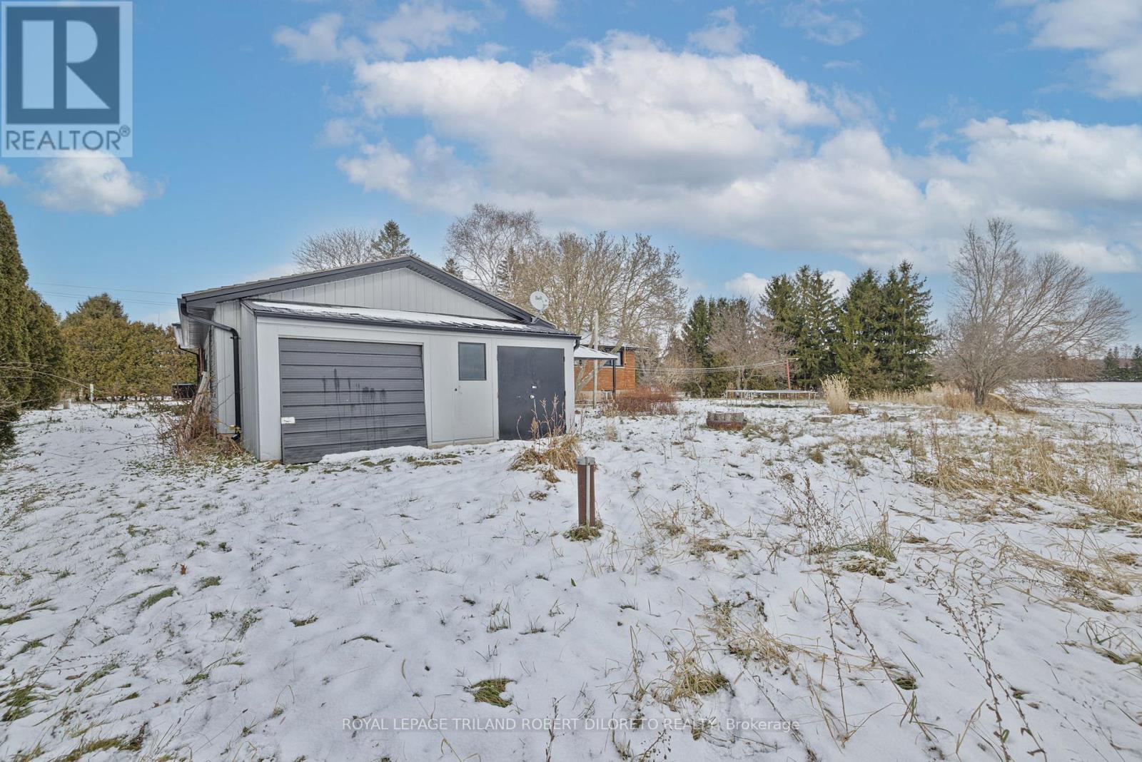 9755 Longwoods Road, Middlesex Centre, ON - Outdoor