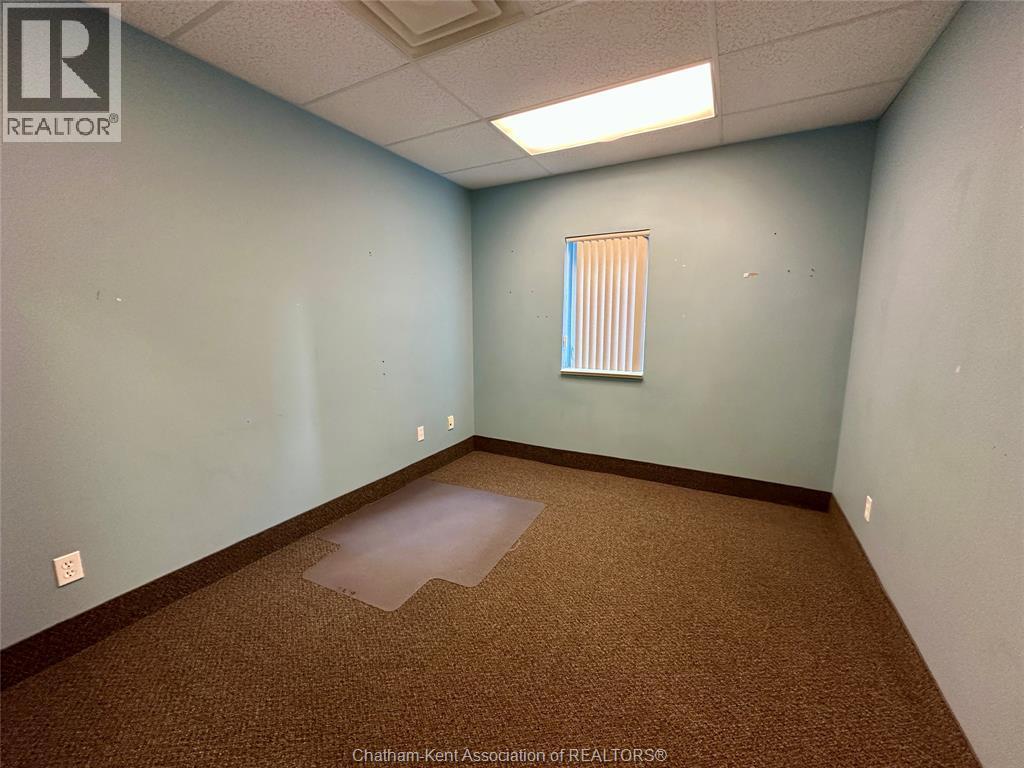 65 Thames Street, Chatham, ON