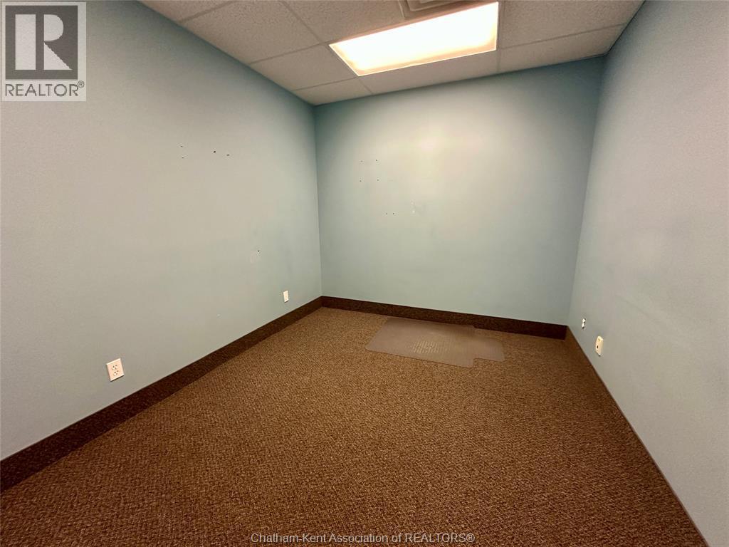 65 Thames Street, Chatham, ON