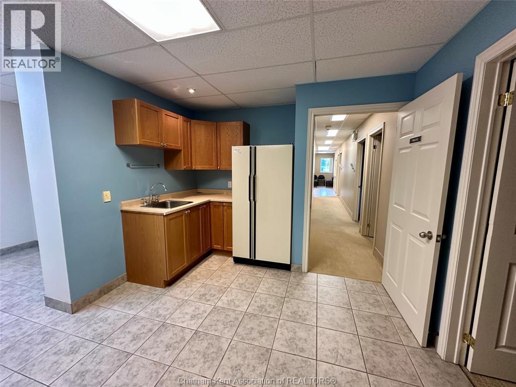 65 Thames Street, Chatham, ON