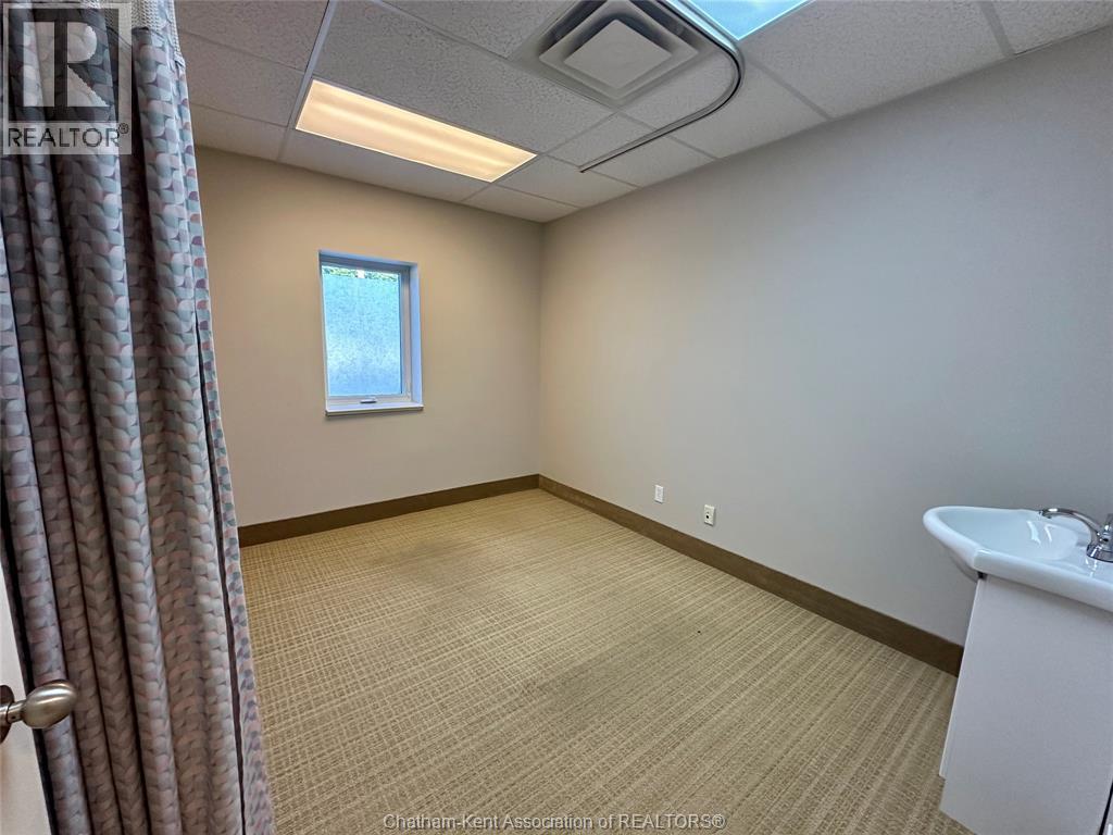 65 Thames Street, Chatham, ON