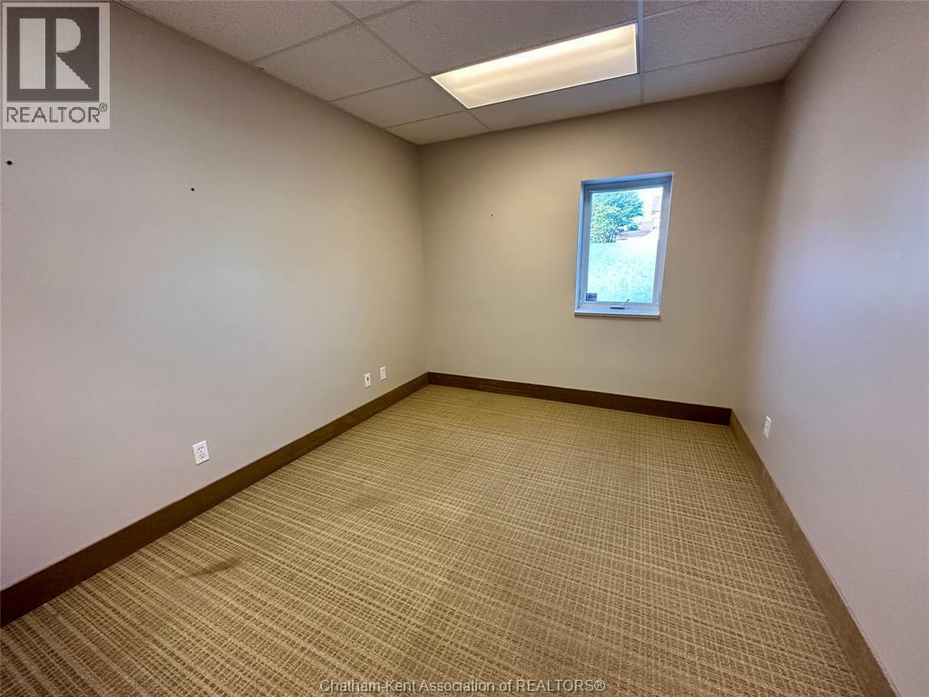 65 Thames Street, Chatham, ON