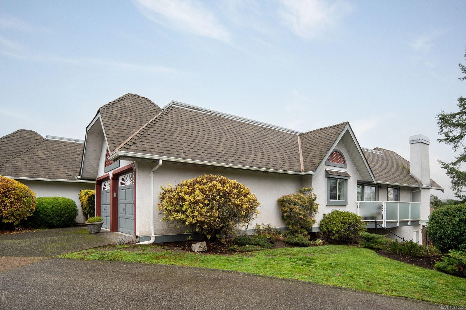 5-1356 Slater St, Saanich, BC