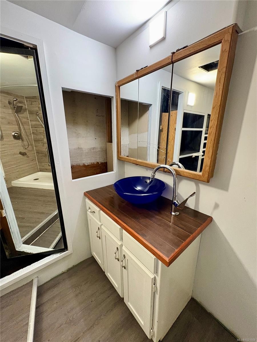 2881 8Th Ave, Port Alberni, BC