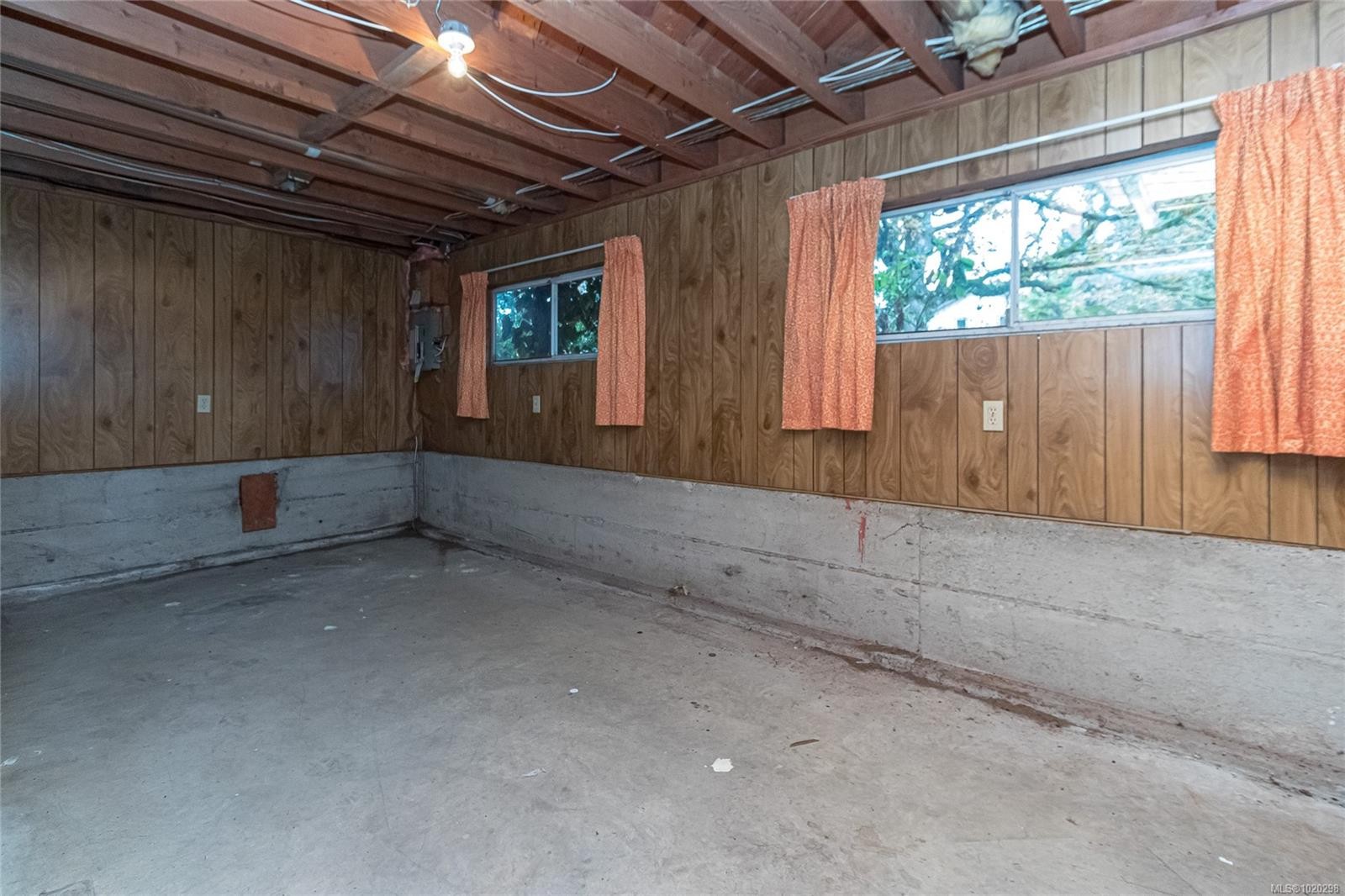 2834 Aldwynd Rd, Langford, BC