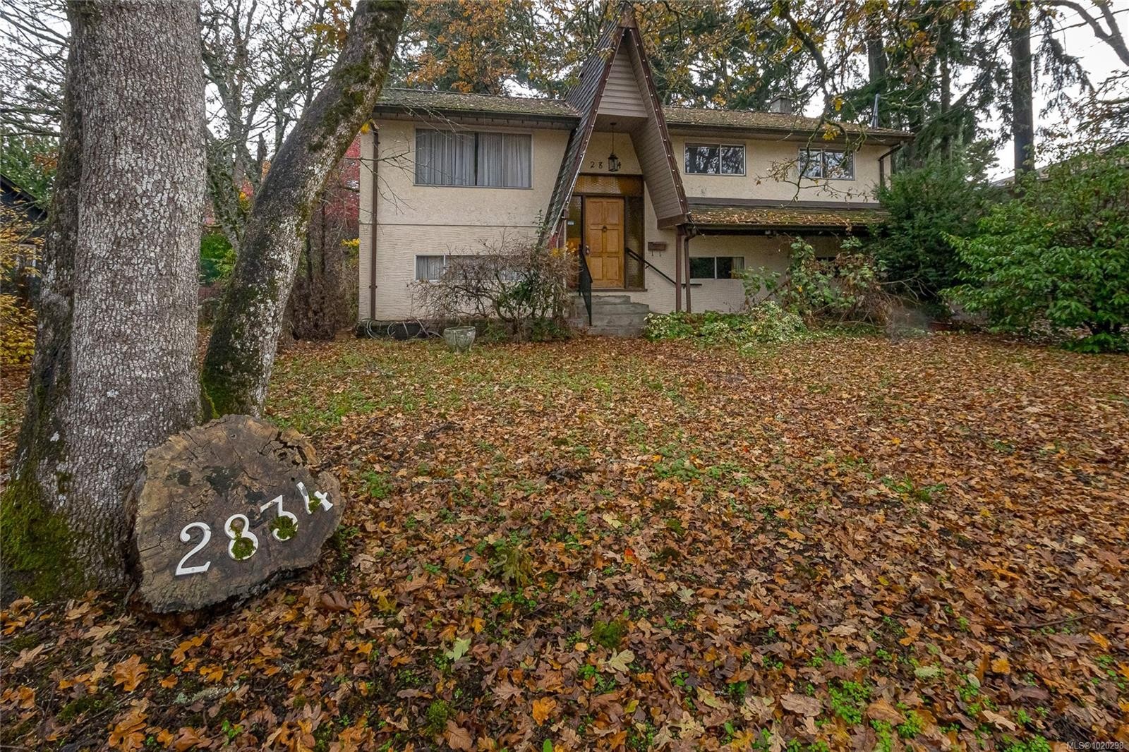 2834 Aldwynd Rd, Langford, BC