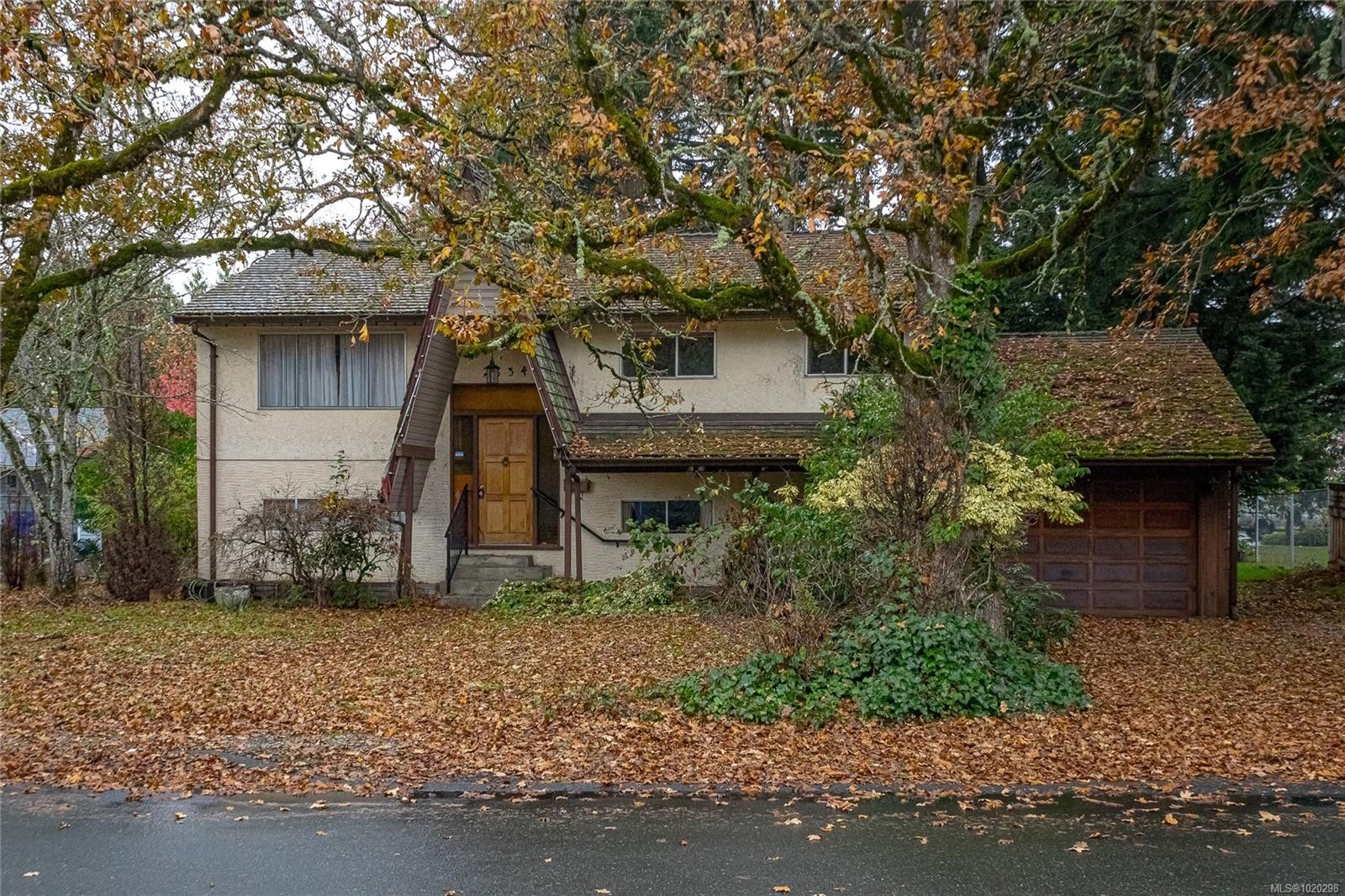 2834 Aldwynd Rd, Langford, BC