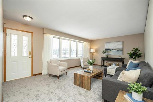 28 Monaco Bay, Winnipeg, MB