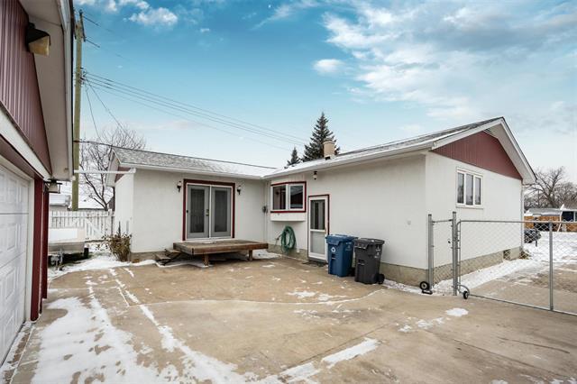28 Monaco Bay, Winnipeg, MB