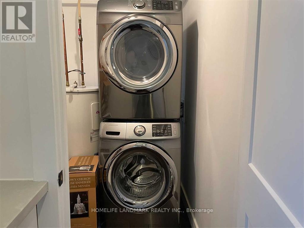 851 Lake Drive E, Georgina, ON - Indoor Photo Showing Laundry Room