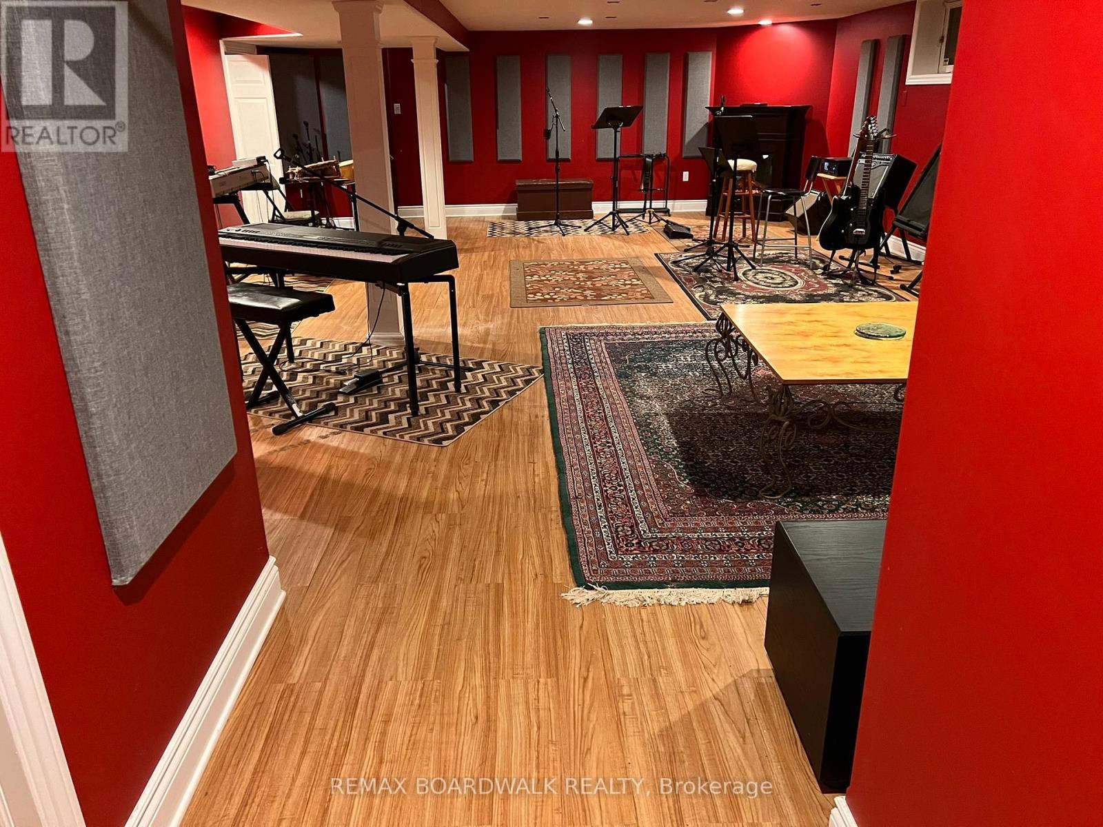 3042 Dangerfield Road W, North Grenville, ON - Indoor Photo Showing Other Room