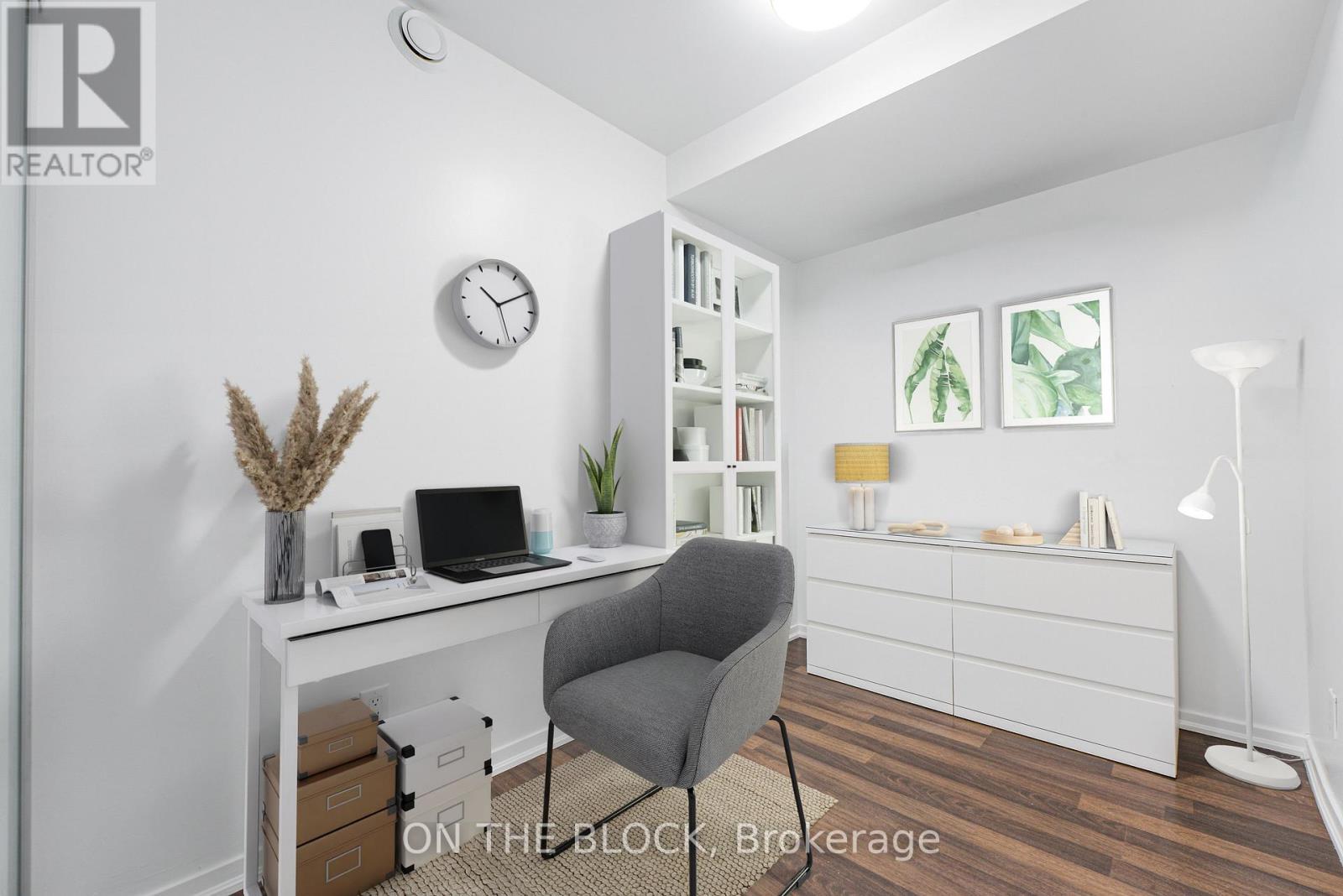 Virtual Stage - 302 - 38 Joe Shuster Way, Toronto, ON - Indoor Photo Showing Office