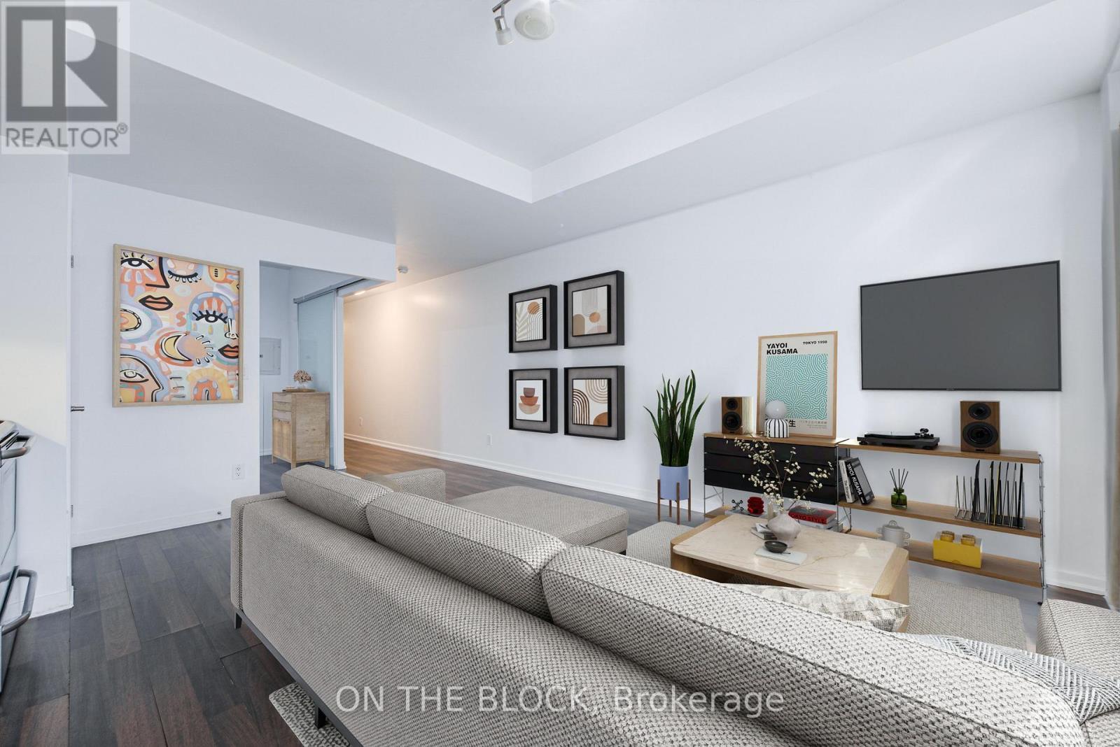 302 - 38 Joe Shuster Way, Toronto, ON - Indoor