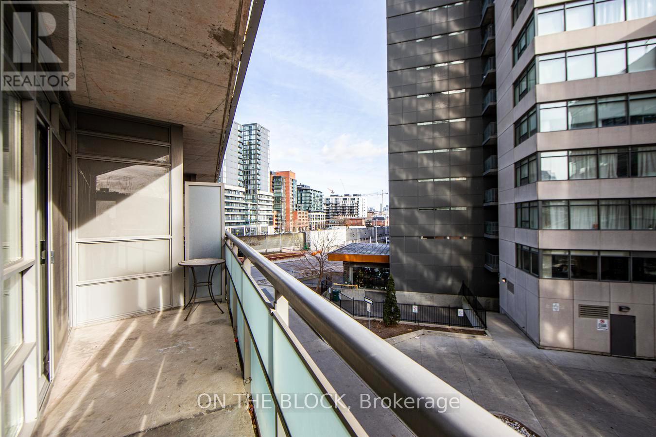 302 - 38 Joe Shuster Way, Toronto, ON - Outdoor