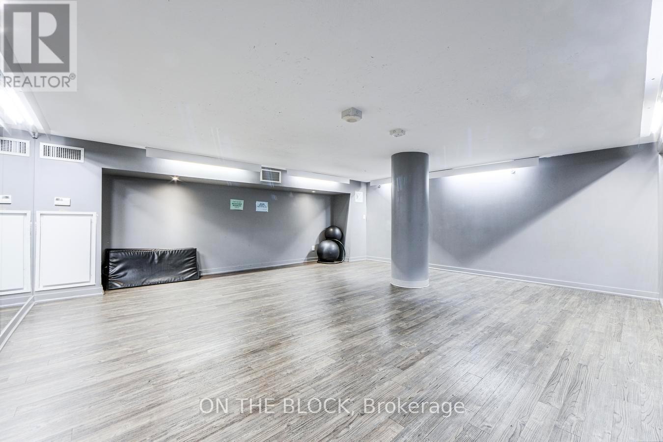 Yoga Room - 302 - 38 Joe Shuster Way, Toronto, ON - Indoor Photo Showing Other Room