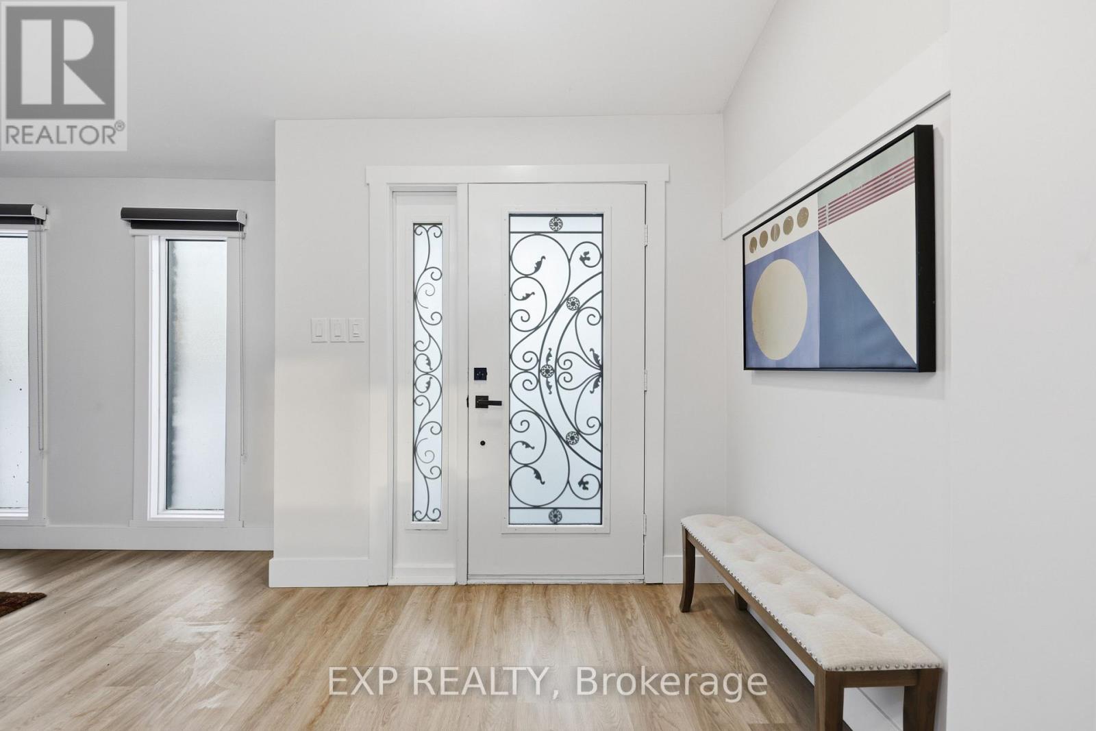 80 Mountainview Road S, Halton Hills, ON - Indoor Photo Showing Other Room