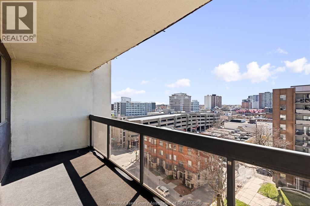 150 Park Street West Unit# 812, Windsor, ON - Outdoor With Balcony With View With Exterior