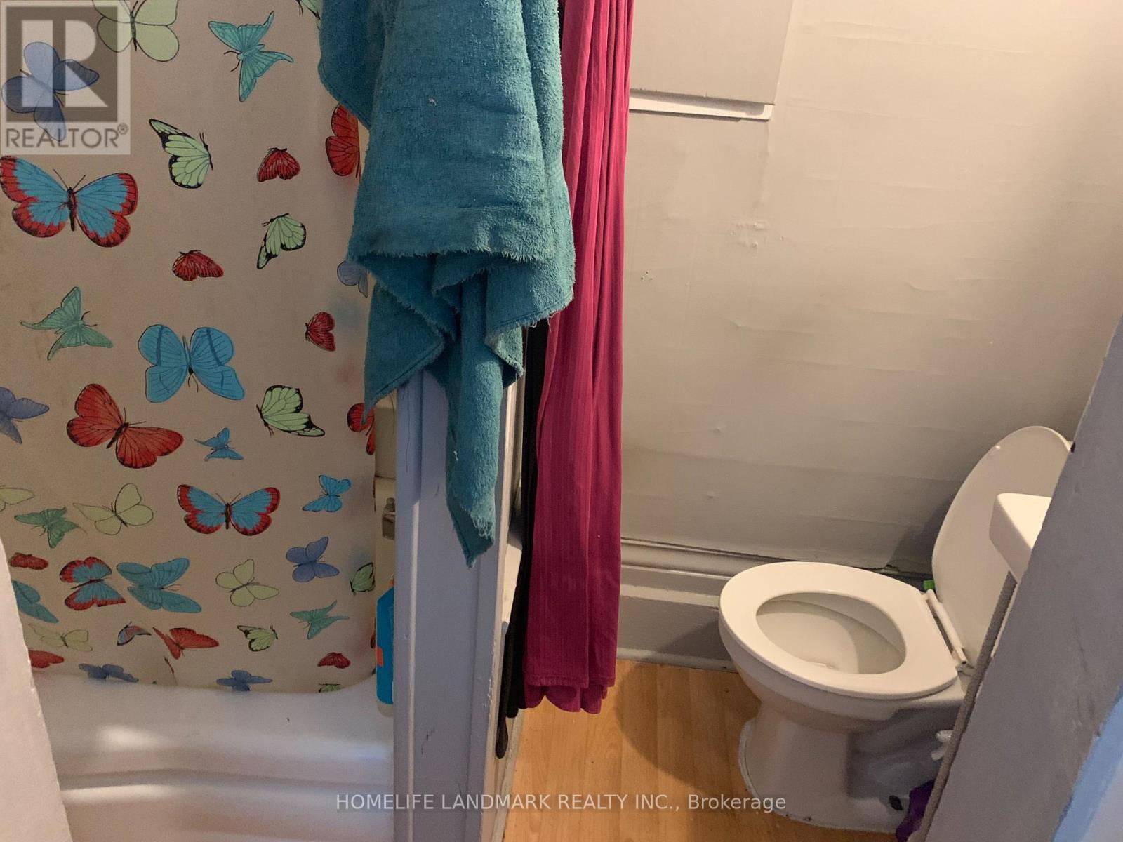 4 - 2 Bascom Street S, Uxbridge, ON