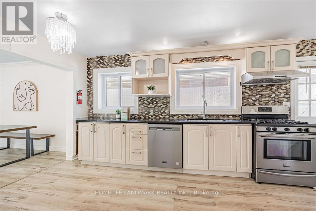 29 Orton Park Road, Toronto, ON - Indoor Photo Showing Kitchen With Upgraded Kitchen
