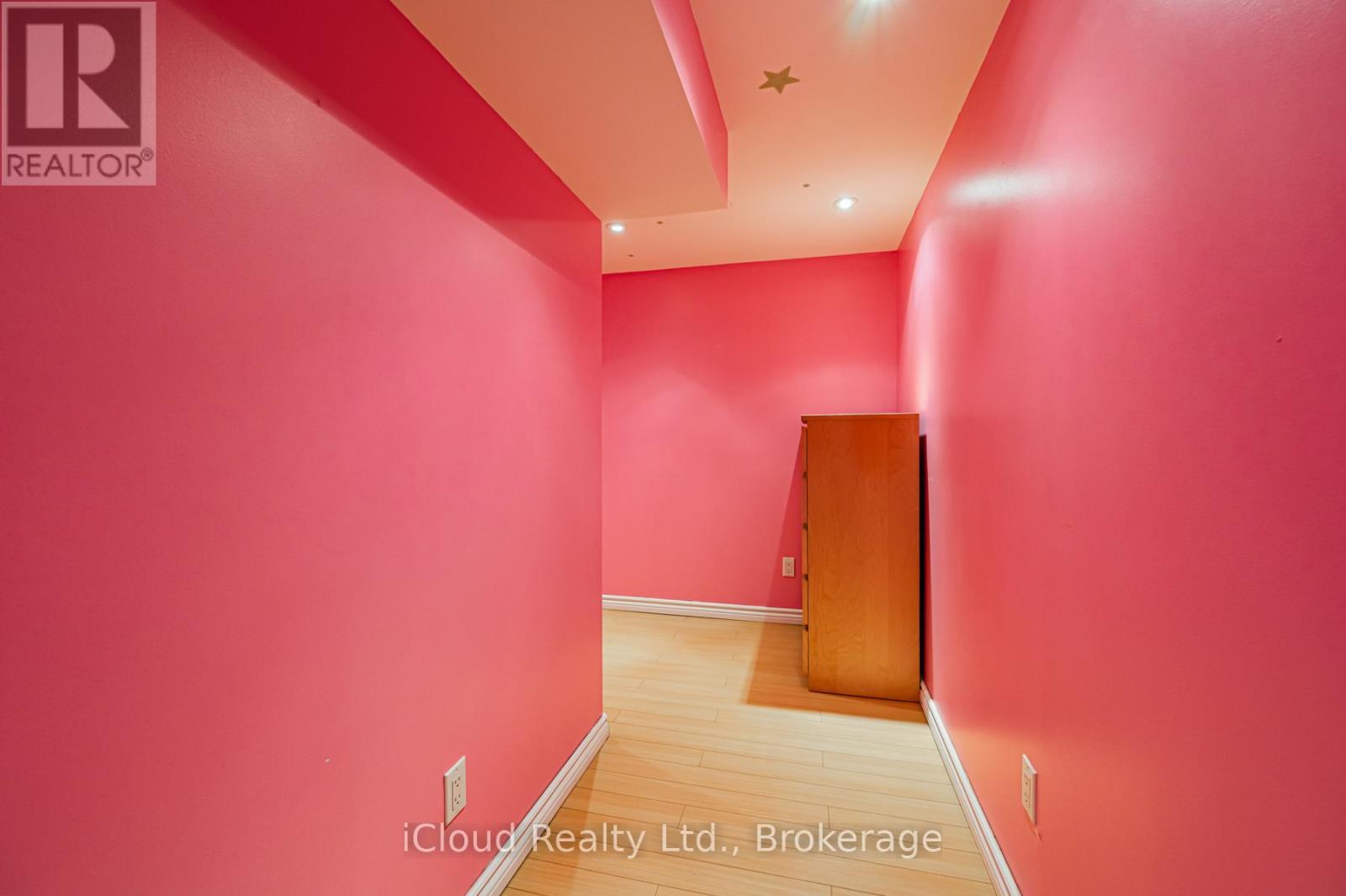 331 Archdekin Drive, Brampton, ON - Photo Showing Other Room