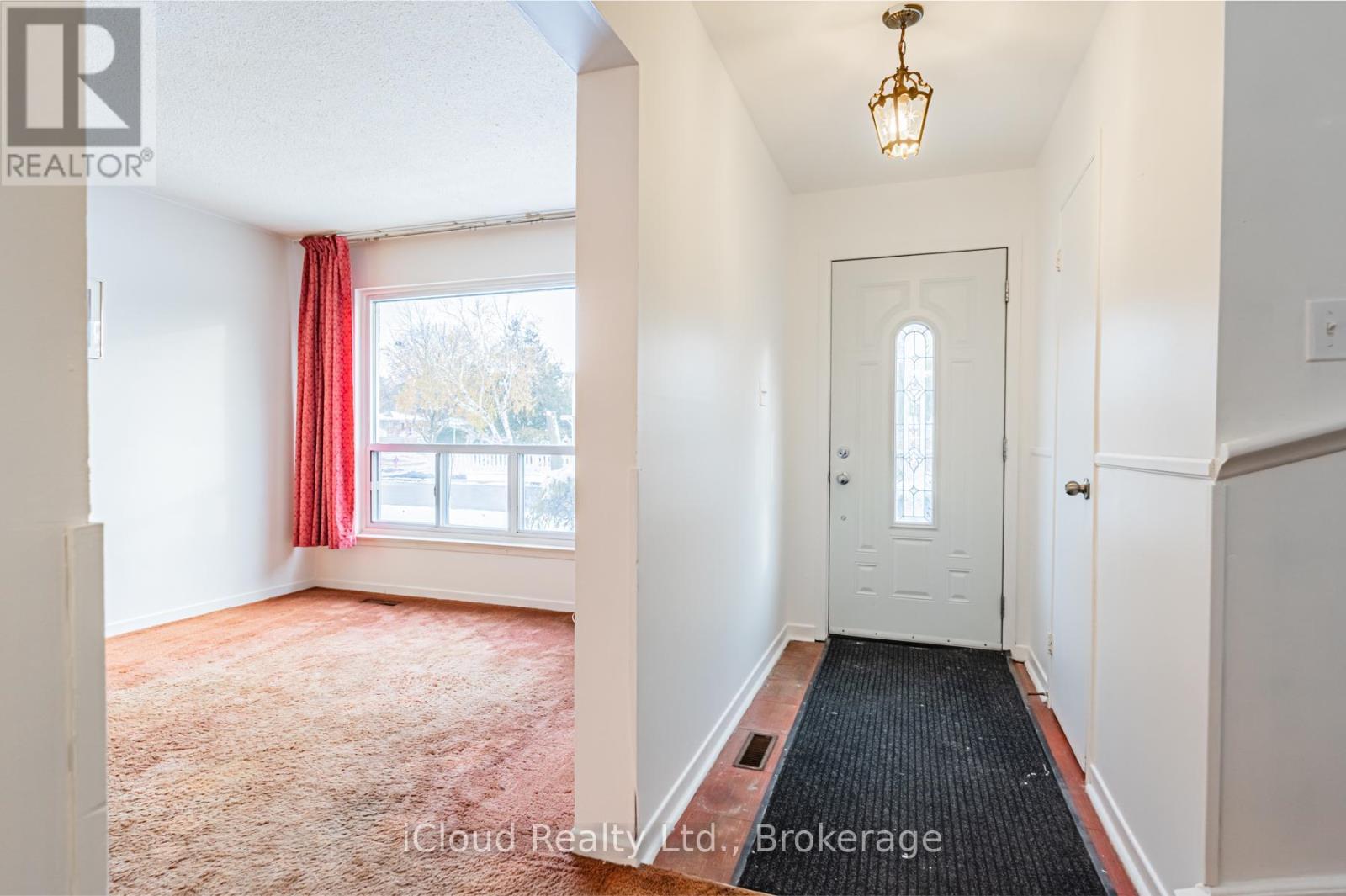 331 Archdekin Drive, Brampton, ON - Indoor Photo Showing Other Room
