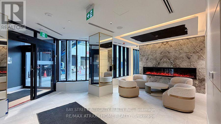 726 - 5858 Yonge Street, Toronto, ON - Indoor Photo Showing Other Room