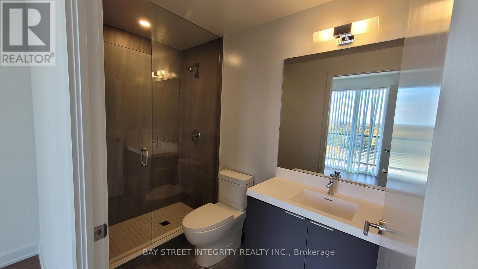 726 - 5858 Yonge Street, Toronto, ON - Indoor Photo Showing Bathroom