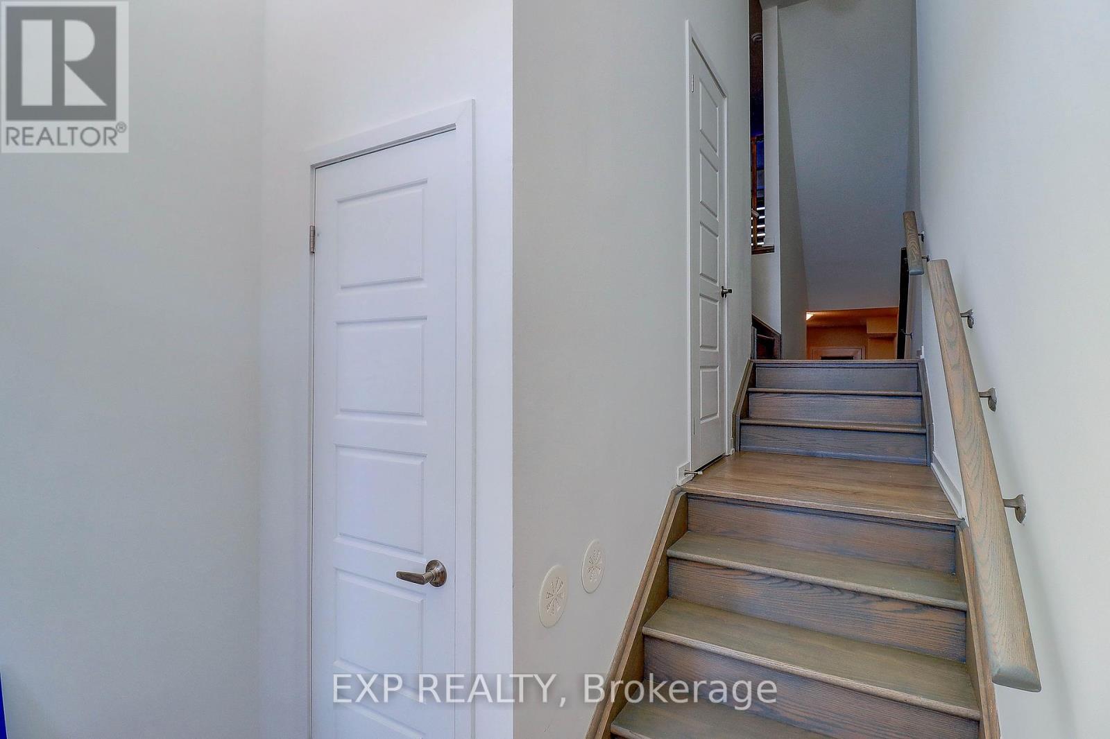 756 Heathrow Path, Oshawa, ON - Indoor Photo Showing Other Room