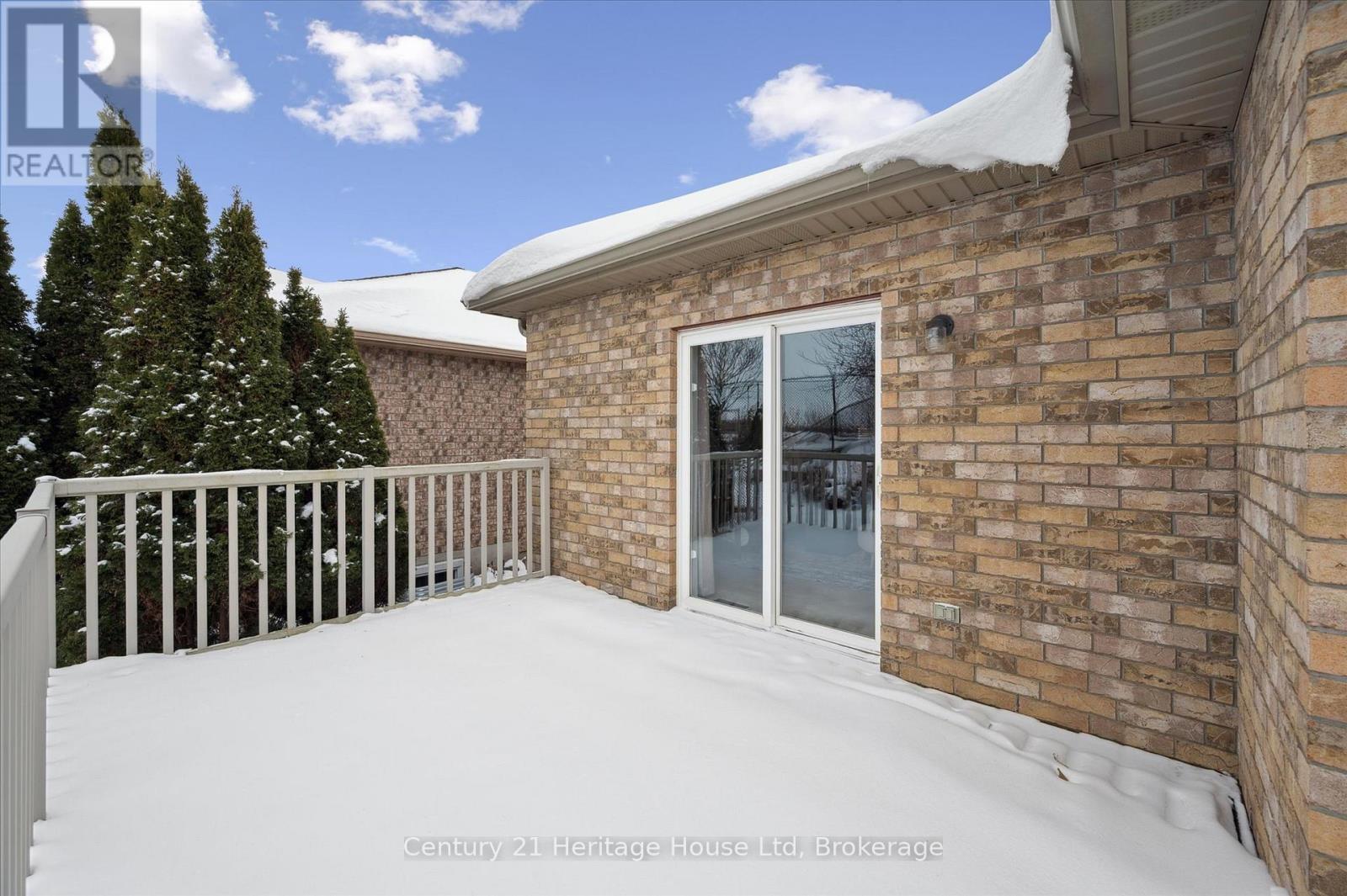 65 Norton Drive, Guelph (Grange Road), ON - Outdoor With Deck Patio Veranda With Exterior