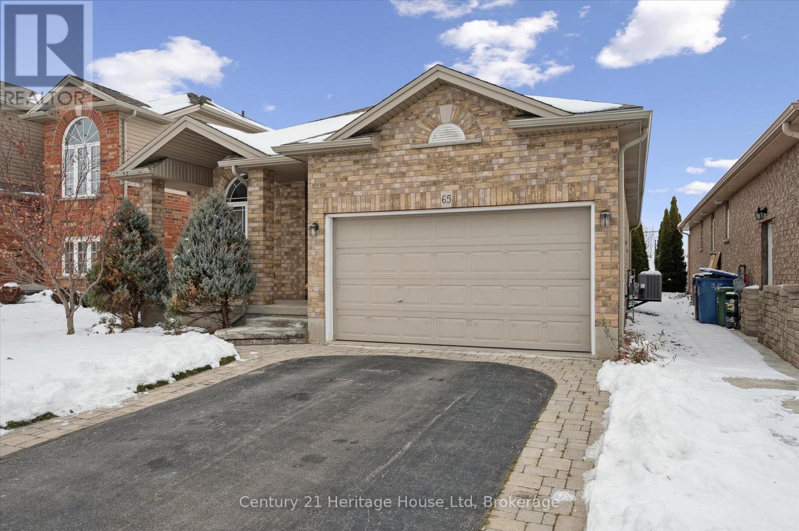 65 Norton Drive, Guelph (Grange Road), ON - Outdoor